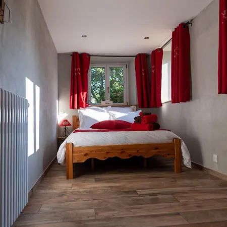 Jonquille Avec Entree Privee Et Animaux Admis - Fr-1-589-718